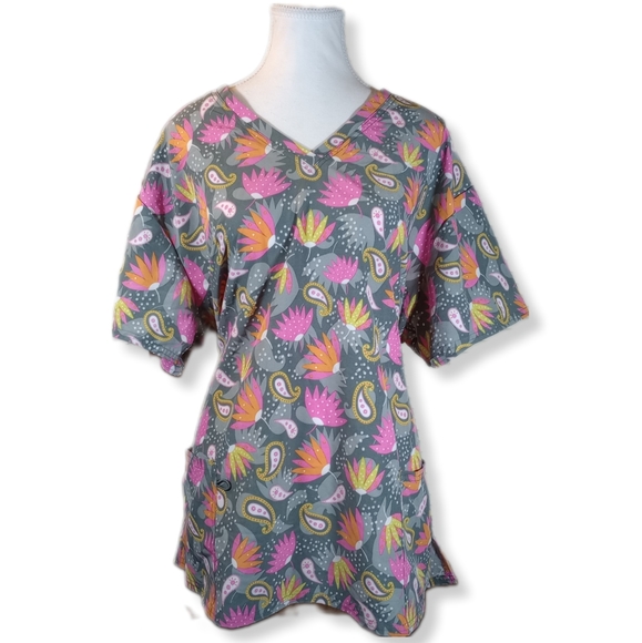 Divine Stretch By JDM Paisley Scrub Top Nurse Work Shirt - Picture 1 of 5